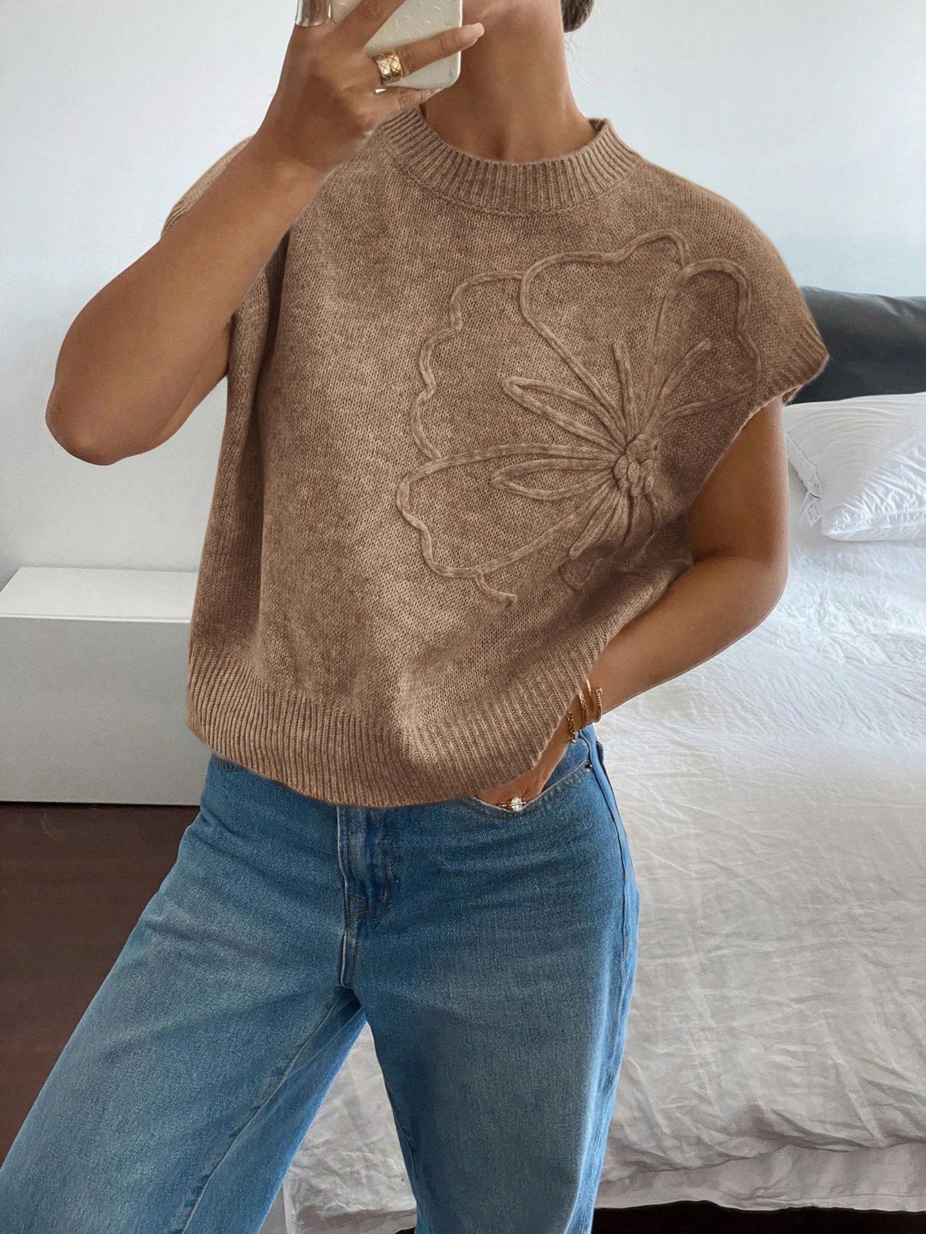 brązowy sweter wzór