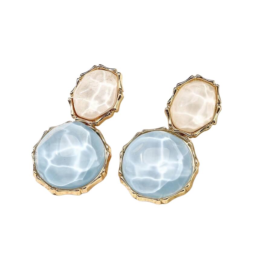 wiszące kolczyki zdobienie