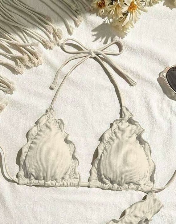 beżowa góra od bikini 