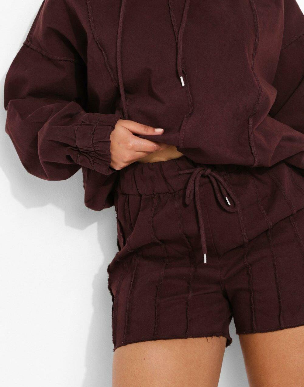 brązowe krótkie spodenki jeans wiązanie 