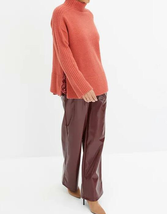 SWETER DAMSKI Z GOLFEM