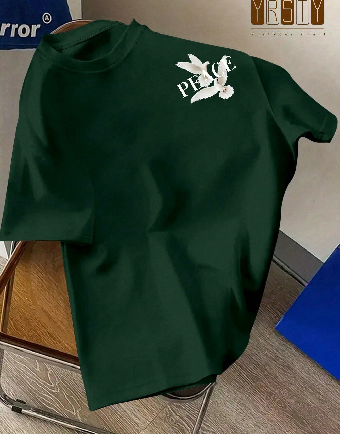 zielony t-shirt nadruk