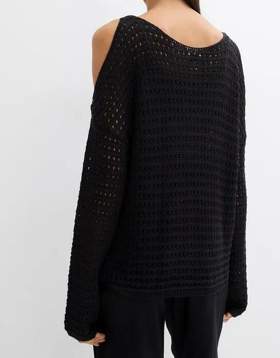 SWETER Z WYCIĘTYMI RAMIONAMI