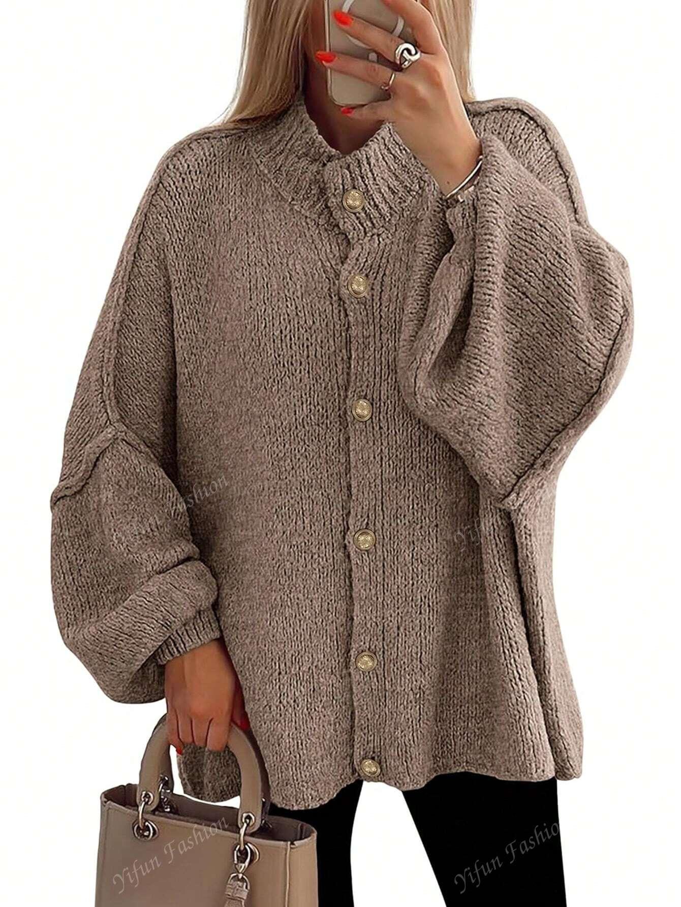 BEŻOWY SWETER GUZIKI