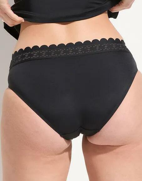 FIGI OD BIKINI