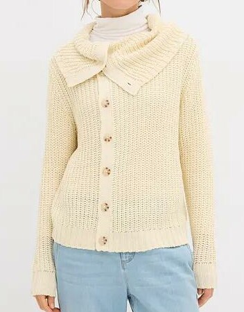 SWETER Z GOLFEM