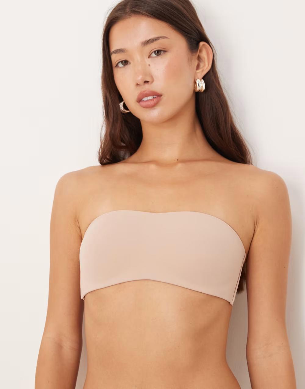 beżowy biustonosz bandeau