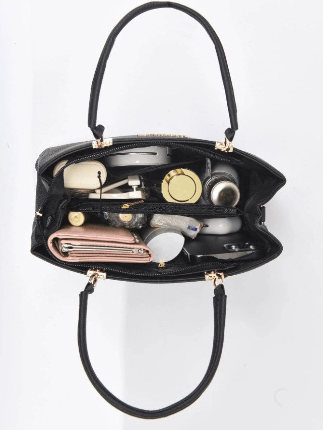czarna torebka imitacja skóry