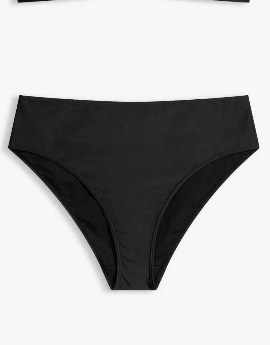 GÓRA OD BIKINI