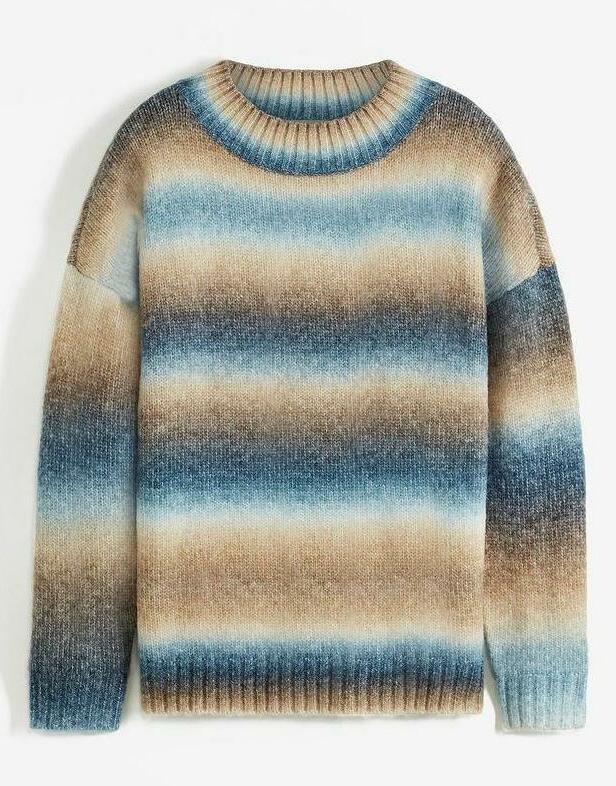 SWETER Z DOMIESZKĄ WEŁNY