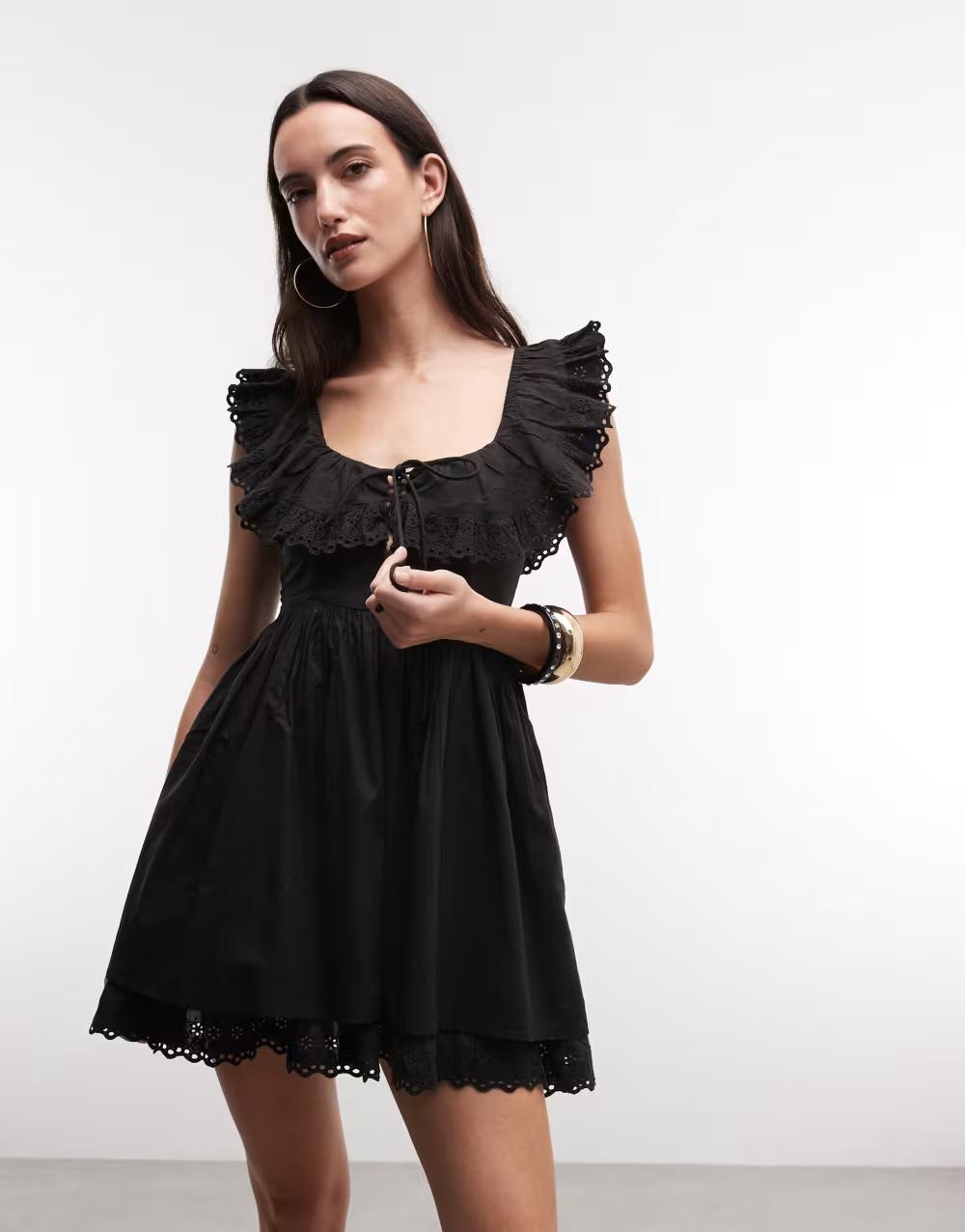 CZARNA MINI SUKIENKA HAFT