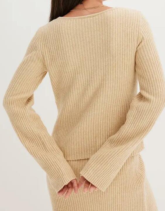 SWETER DAMSKI PLUS SIZE KWADRATOWY DEKOLT DŁUGI RĘKAW
