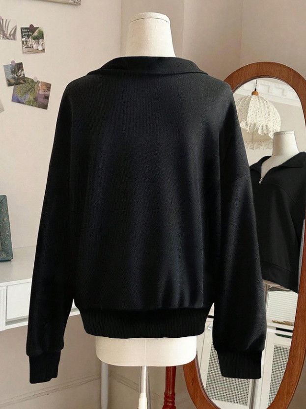 CZARNA BLUZA ZAMEK