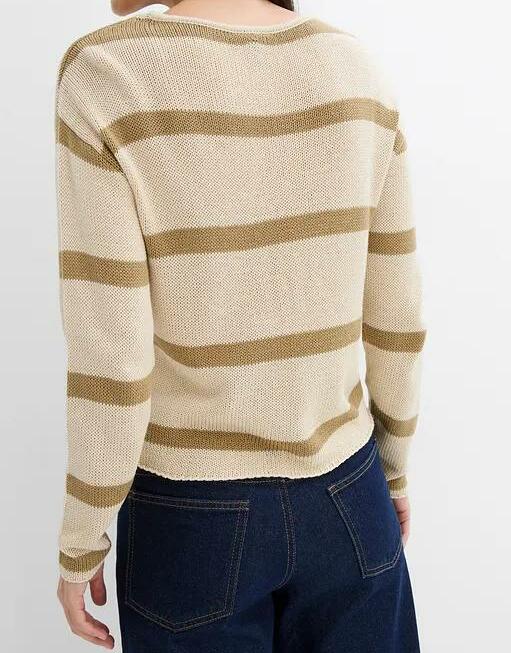 SWETER DAMSKI W PASKI