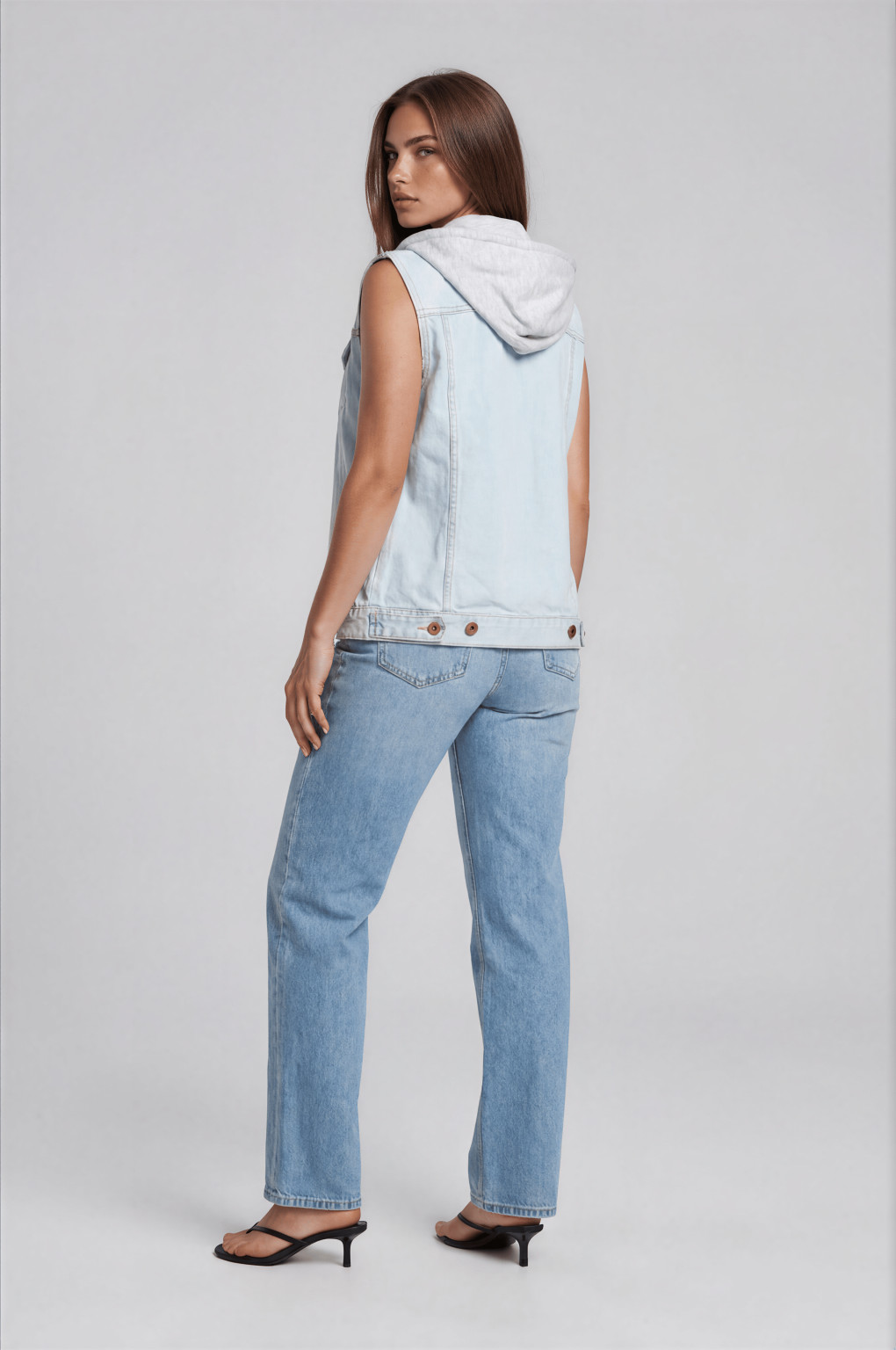kamizelka jeans z kapturem