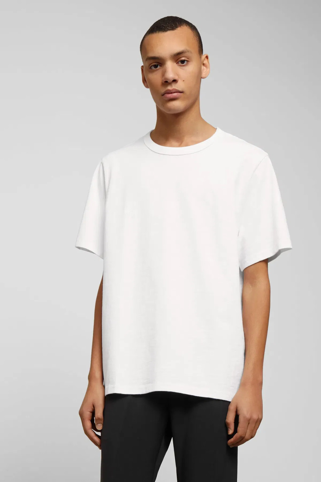 KLASYCZNY BIAŁY T-SHIRT