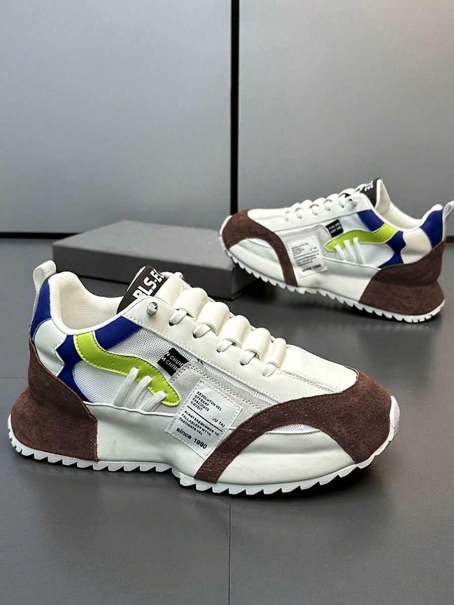 sznurowane buty sportowe
