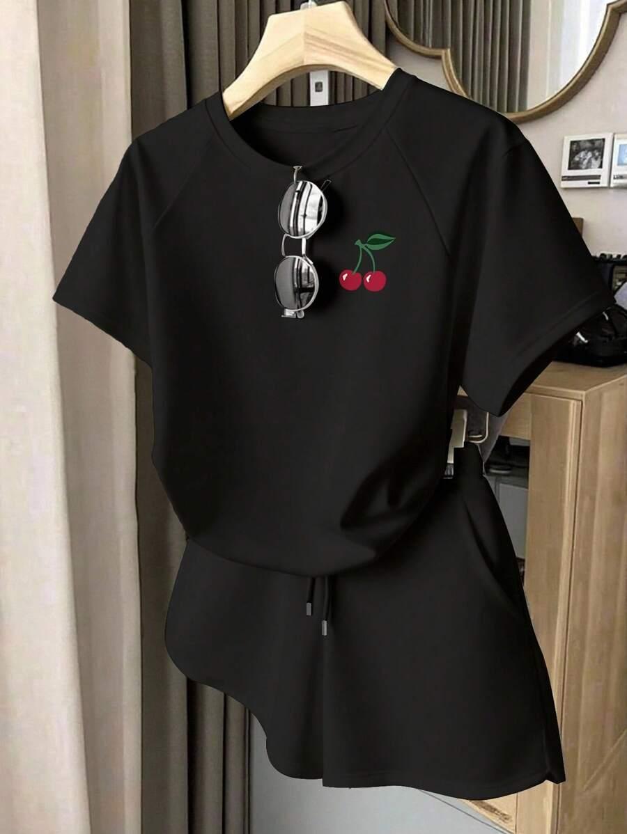 czarny t-shirt spodenki komplet 