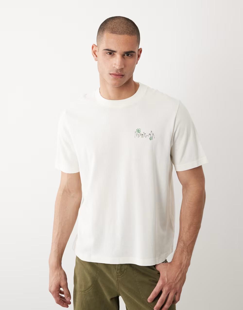 biały t-shirt nadruk okrągły dekolt