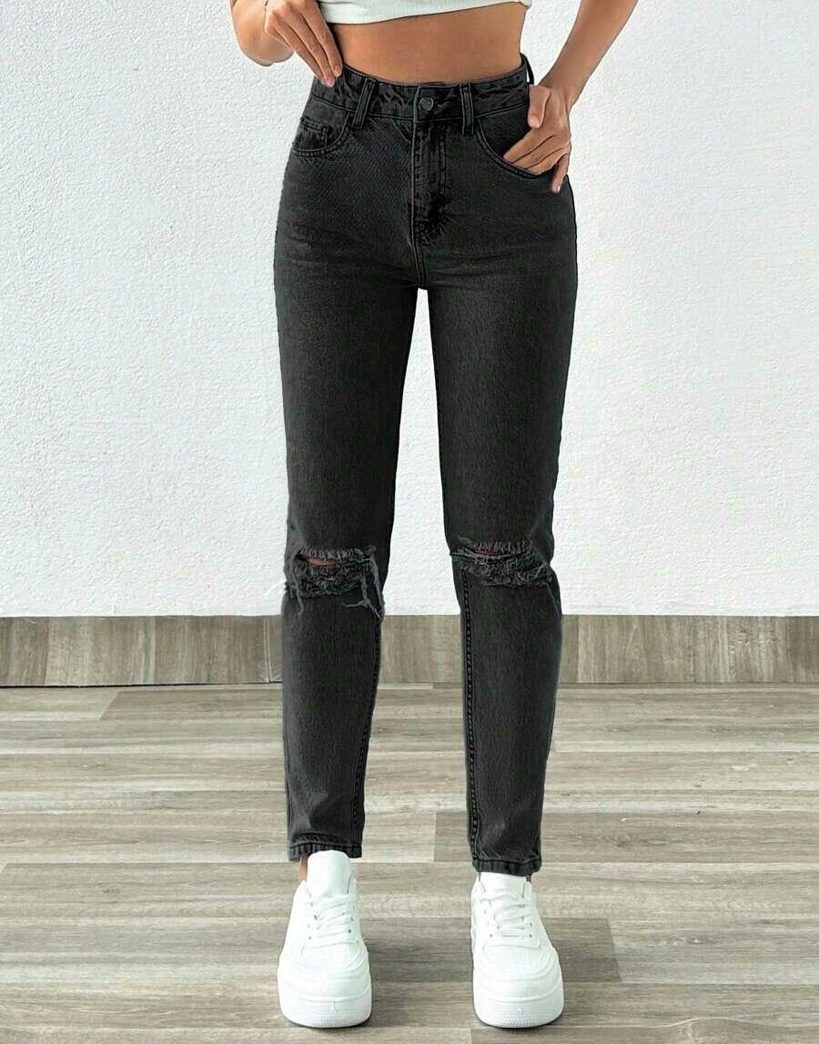 CZARNE SPODNIE MOM JEANS