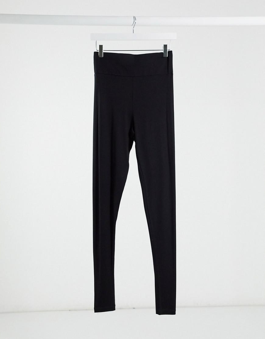 CZARNE KLASYCZNE LEGGINSY