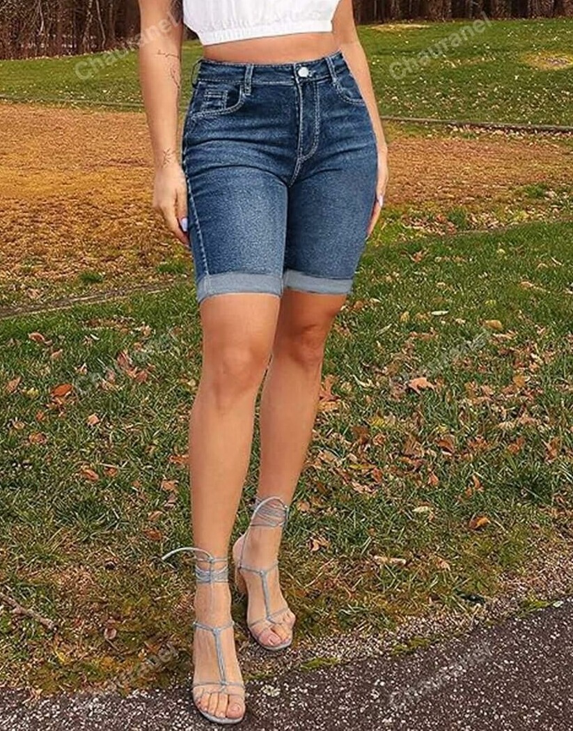 krótkie spodenki jeans