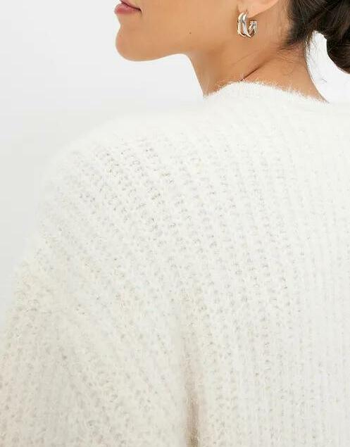 SWETER DAMSKI PLUS SIZE Z OKRĄGŁYM DEKOLTEM