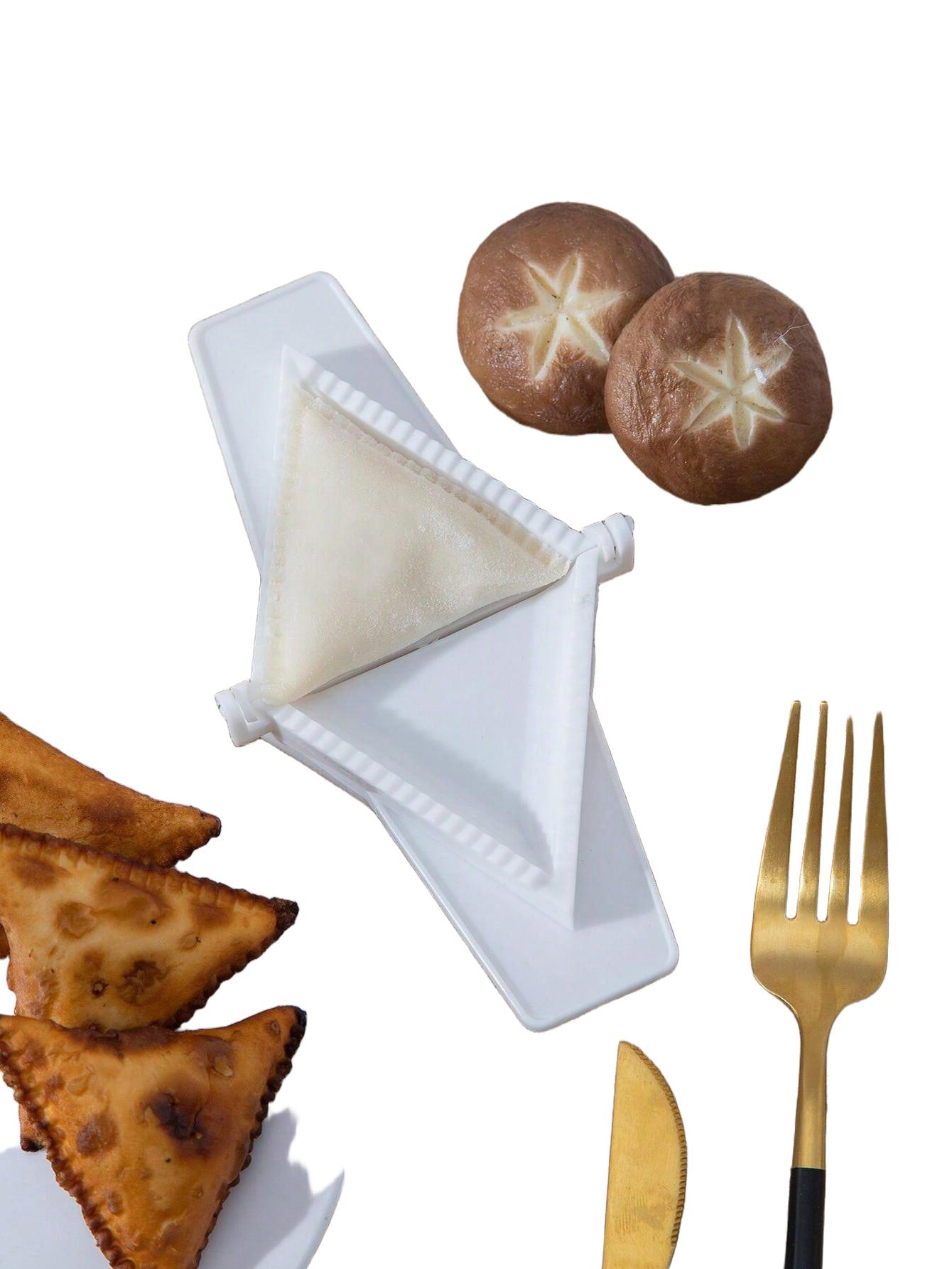 trójkątna forma do pierogów 1szt.