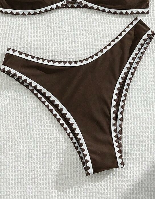 dół od bikini