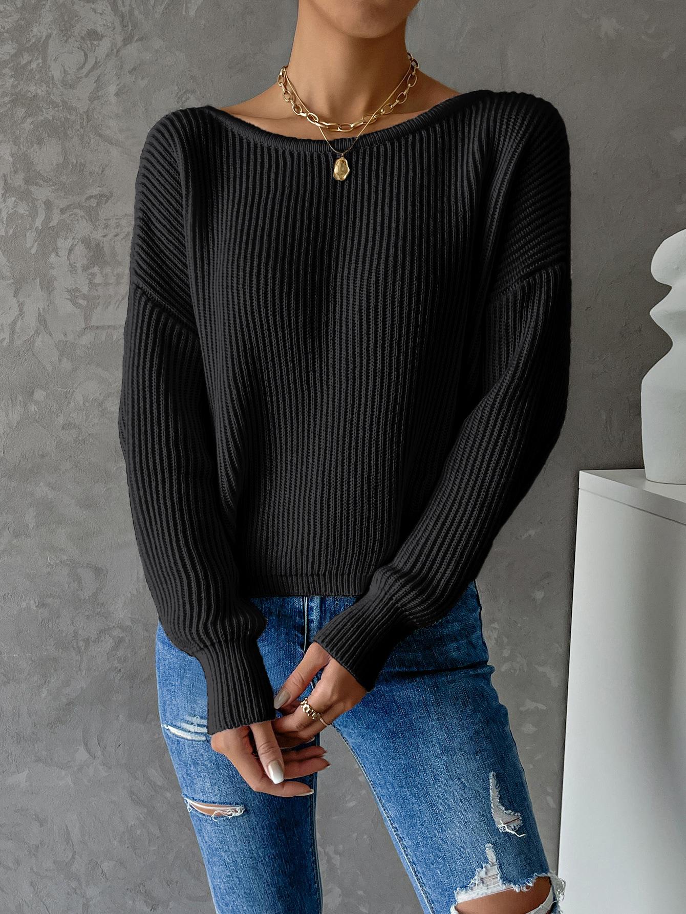 CZARNY DZIANINOWY SWETER