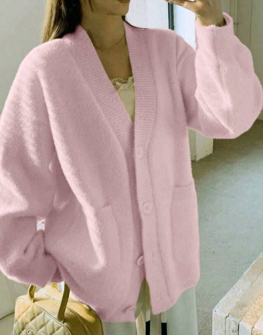 RÓŻOWY SWETER GUZIKI