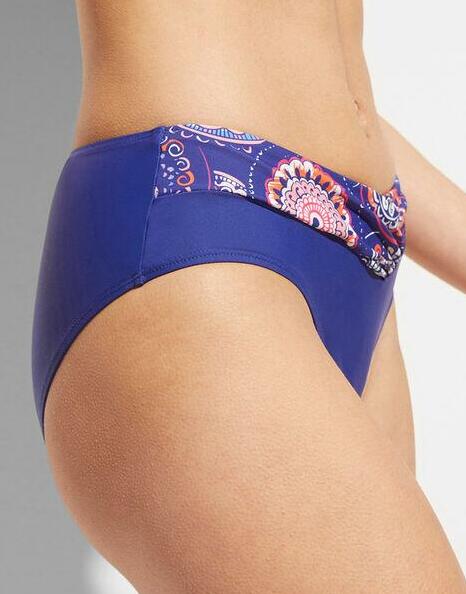 DÓŁ OD BIKINI