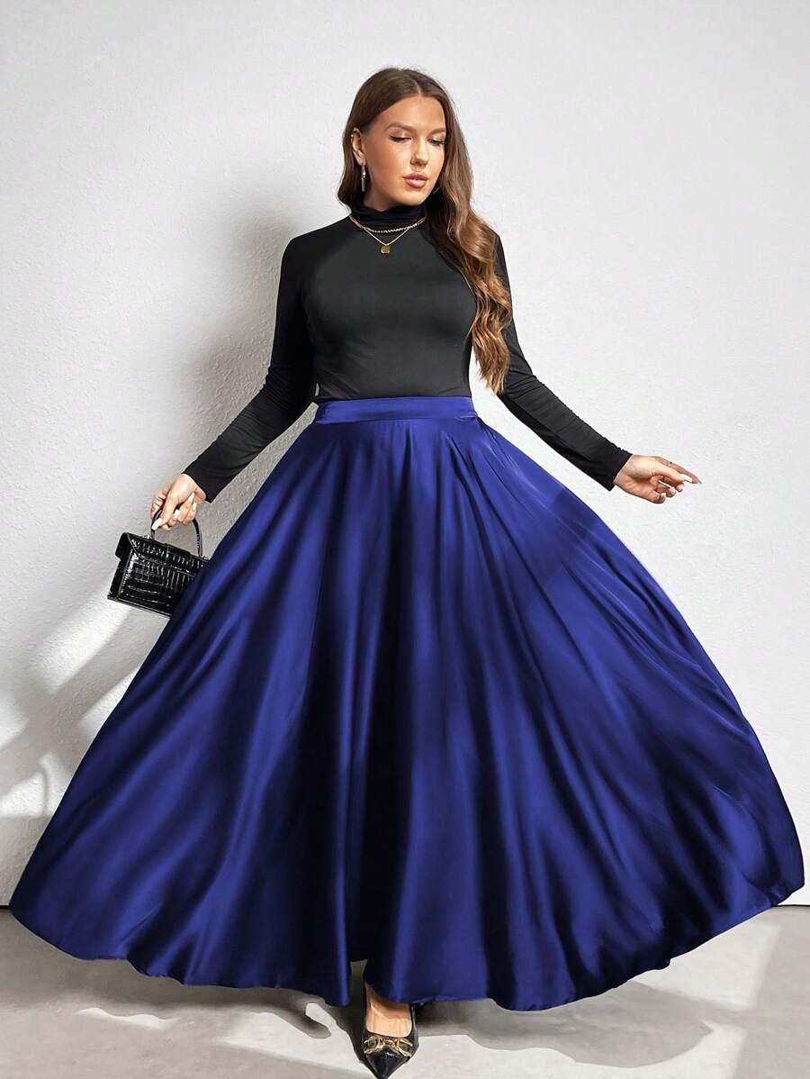 niebieska spódnica maxi