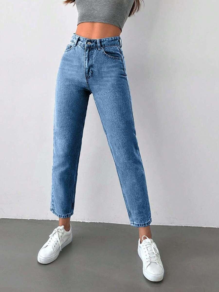 niebieskie mom jeans