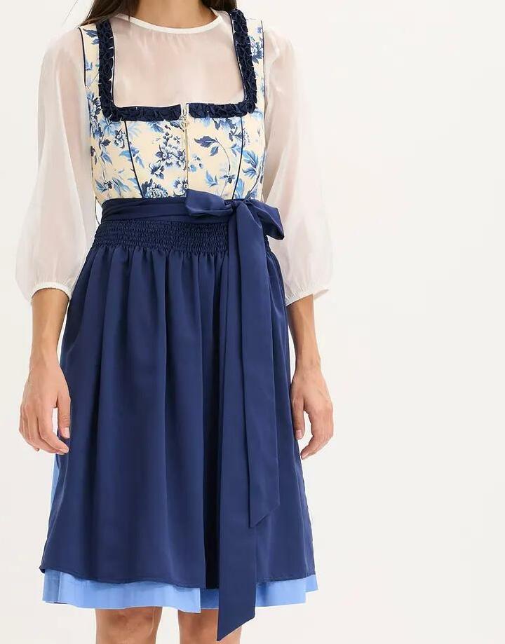 SUKIENKA W STYLU LUDOWYM 