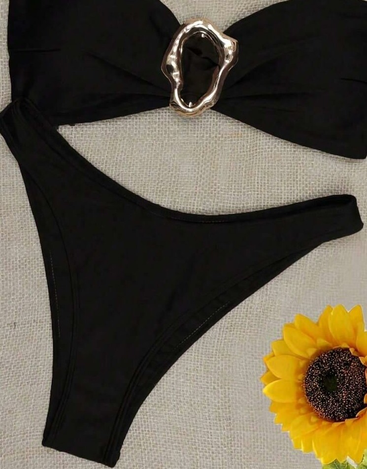 czarny dół od bikini 