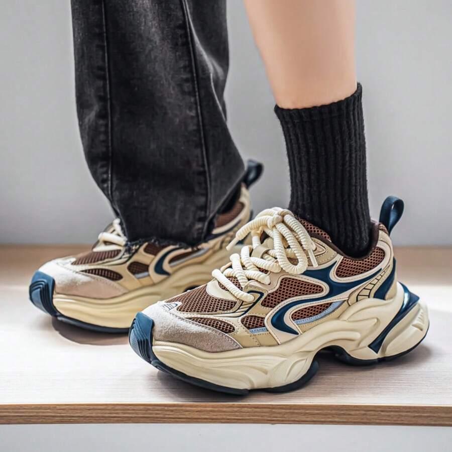 Buty sportowe sznurowane 