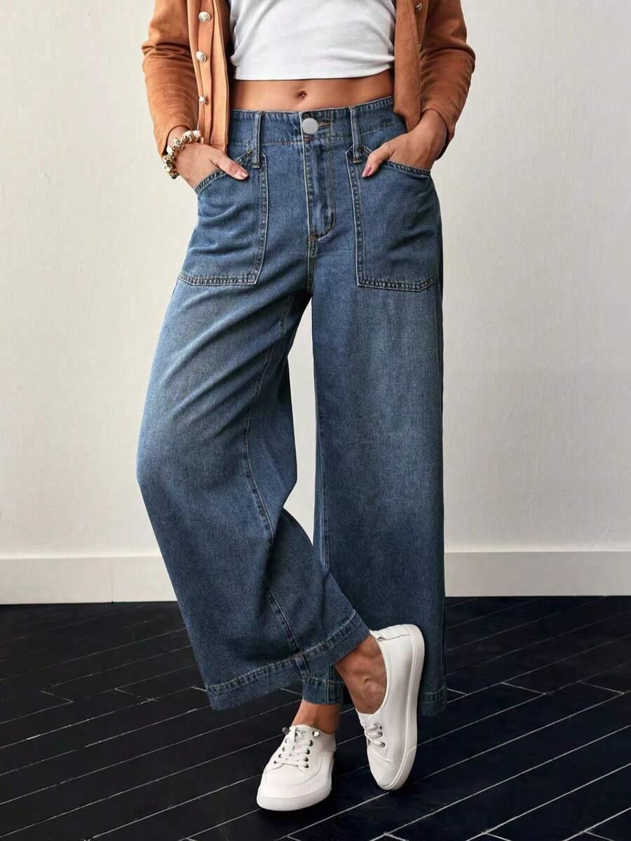 niebieskie spodnie jeans