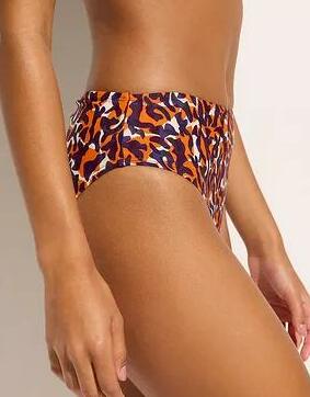 MAJTKI OD BIKINI 