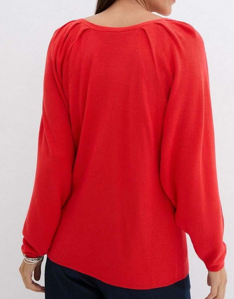 SWETER Z DZIANINY 