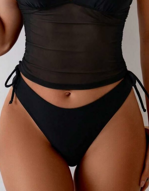 czarny dół od bikini
