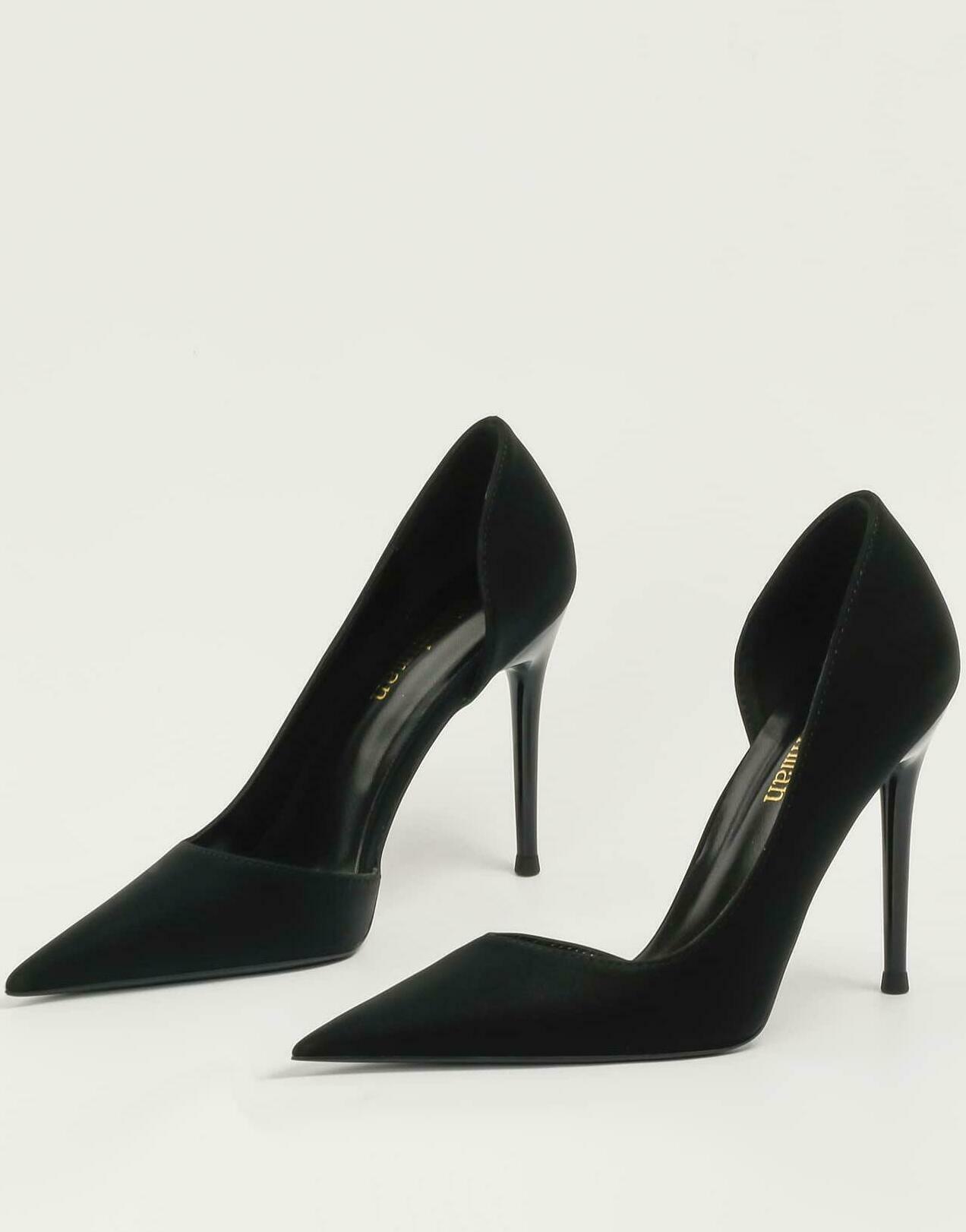 CZARNE CZÓŁENKA SZPIC