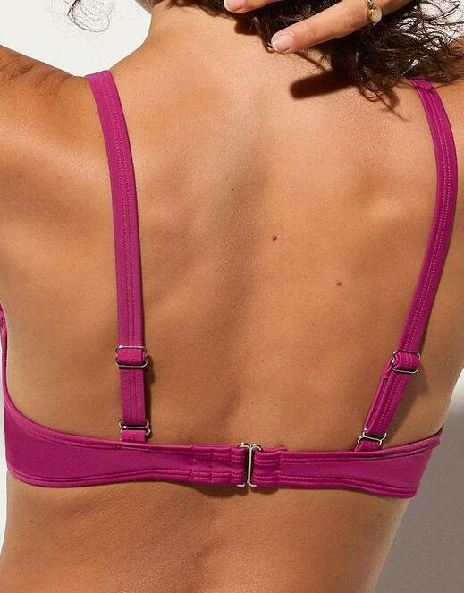 GÓRA OD BIKINI Z FISZBINAMI 