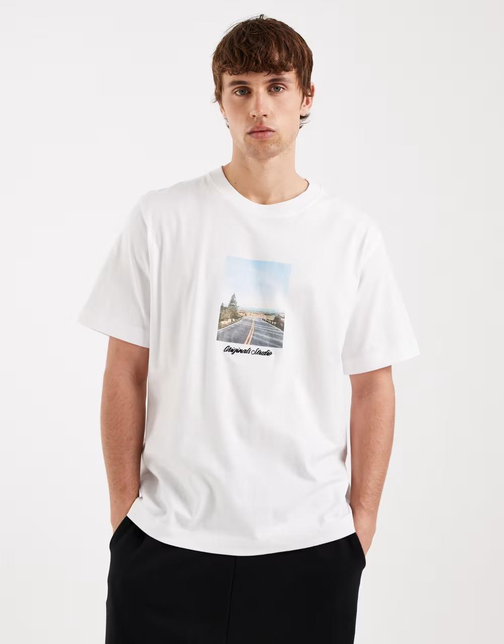 BIAŁY BAWEŁNIANY T-SHIRT NADRUK