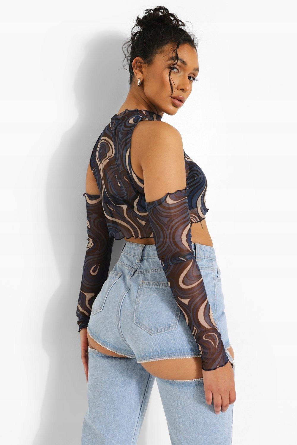 siateczkowy crop top odkryte ramiona 