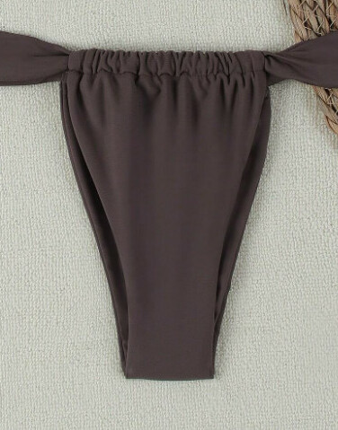 Brązowy dół od bikini