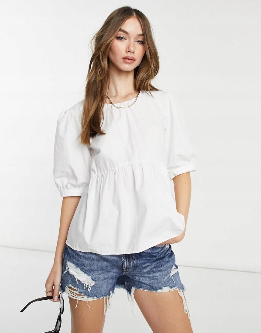 BIAŁA BLUZKA OKRĄGŁY DEKOLT