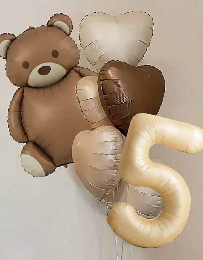 zestaw balonów z liczbą 1