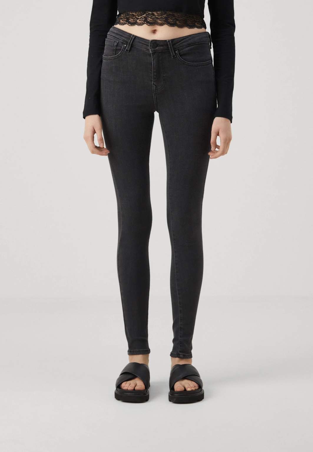 SZARE SPODNIE JEANS RURKI