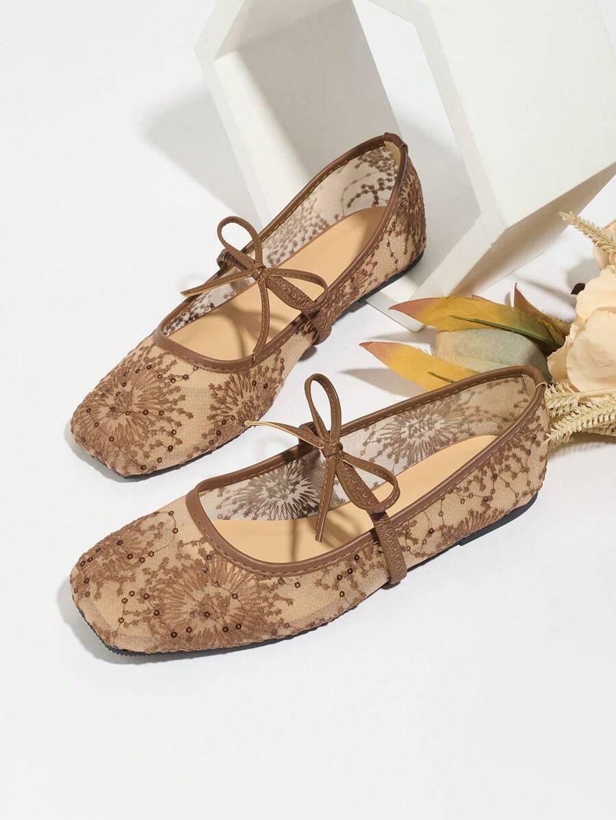 BRĄZOWE BALERINY ZDOBIENIE